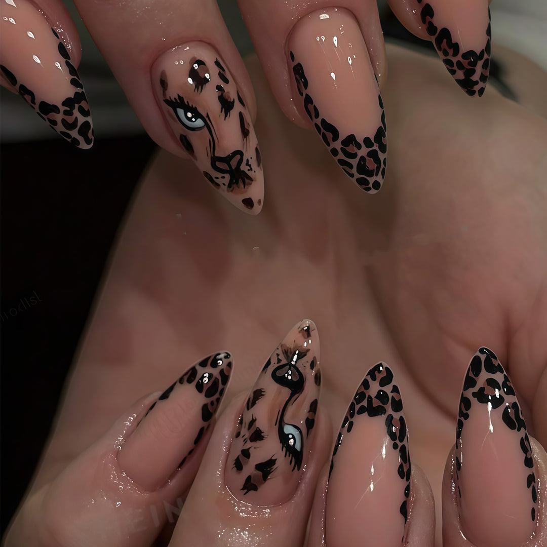Creative Nail Art Set with Leopard Pattern and Glitter Bowlift