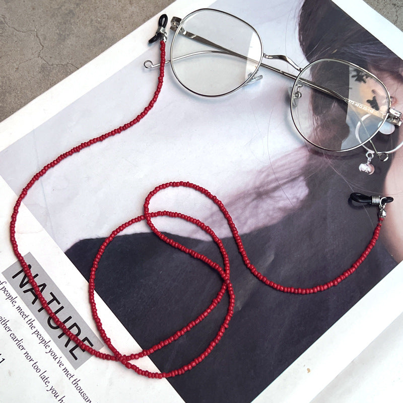 Chic Beaded Eyewear Chain Bowlift