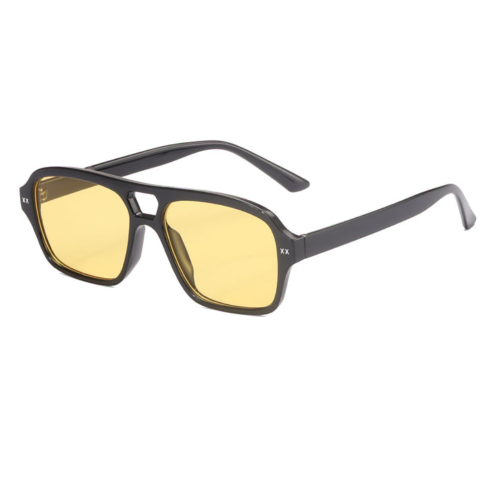 Ladies sunglasses in striking tortoiseshell design Bowlift