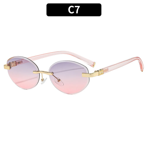 Fashionable Round Frame