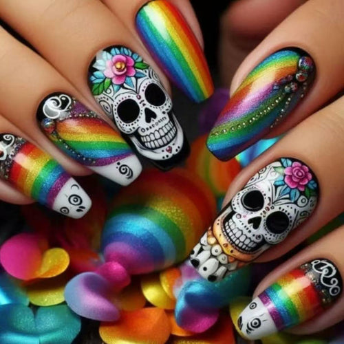 Creative artificial nails with skull design Bowlift
