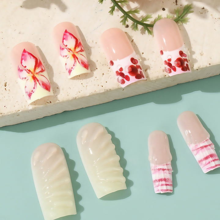 Artificial Nails Set with Elegant Floral Designs Bowlift