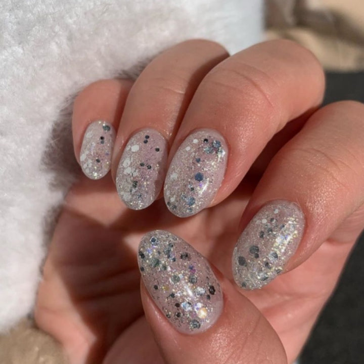 Sparkling Glitter Press-On Nail Set Bowlift