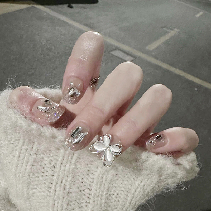 Nail art set with sparkling rhinestones and glitter elements Bowlift