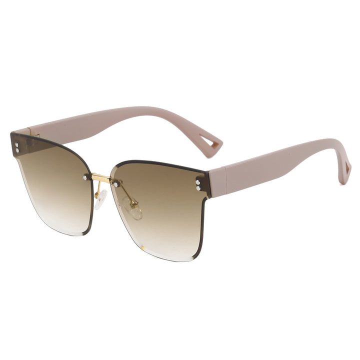 Ladies stylish sunglasses with elegant shield design Bowlift