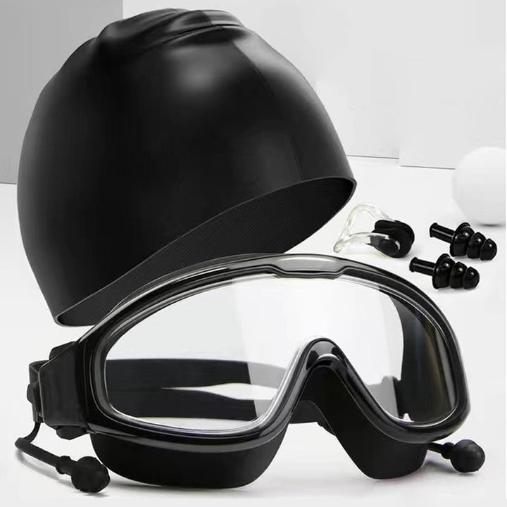Diving goggles with comfortable silicone rim and waterproof earplugs Bowlift