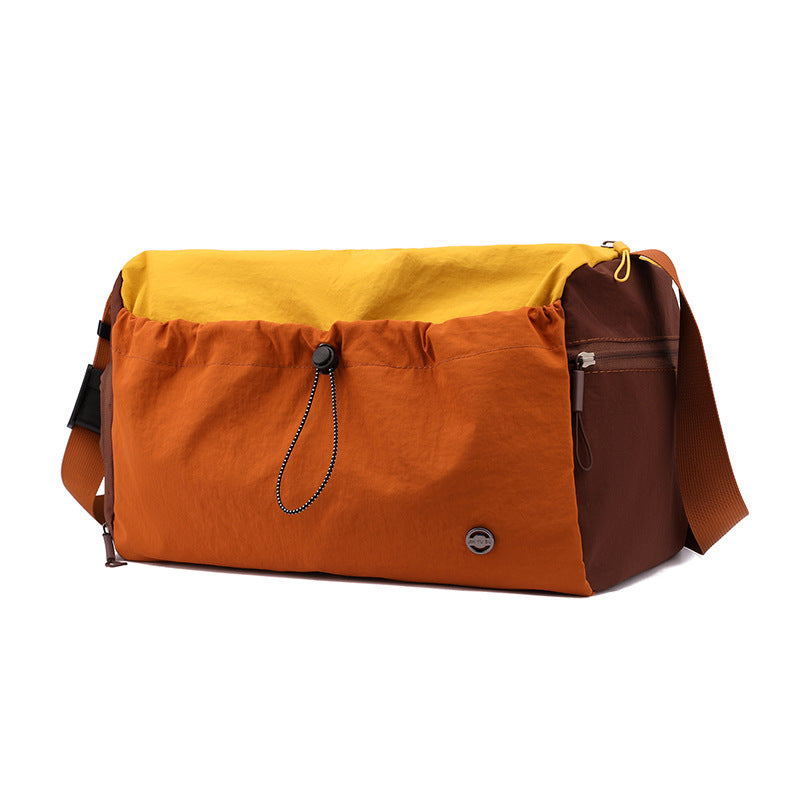 Practical Sports Bag With Expandable Storage Bowlift
