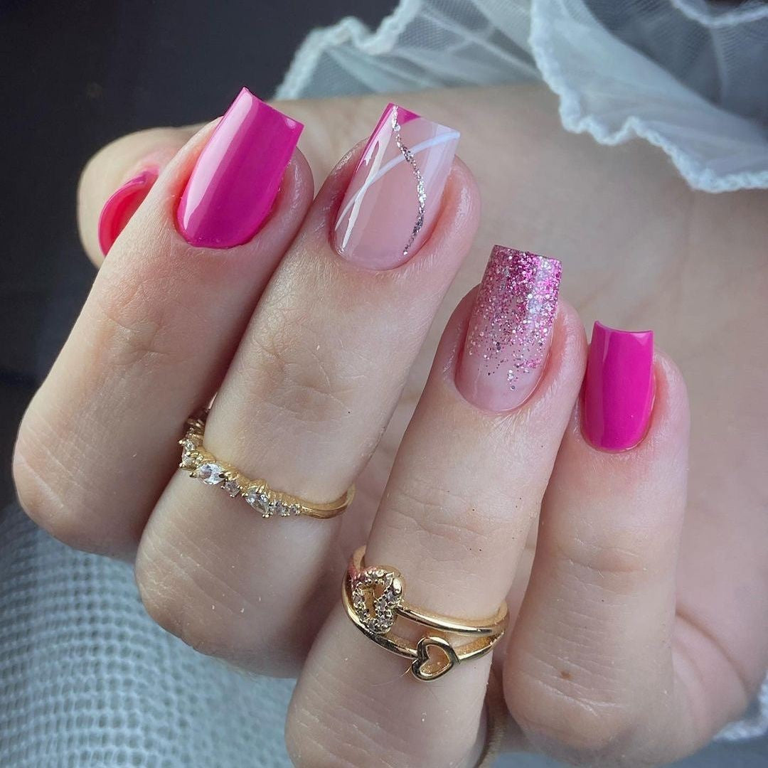 Glamorous Nail Design Bowlift