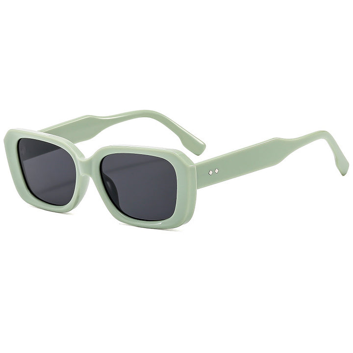 Ladies Oversized Sunglasses in Elegant Design Bowlift