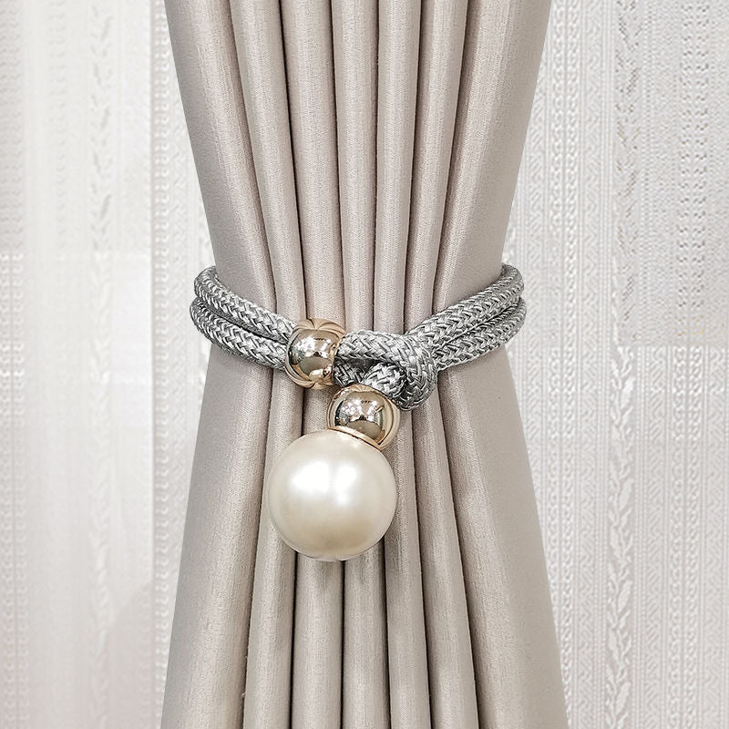Elegant curtain tieback with decorative pearl Bowlift
