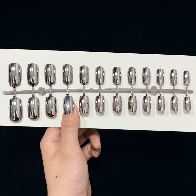 Elegant Metallic Press-On Nails Bowlift