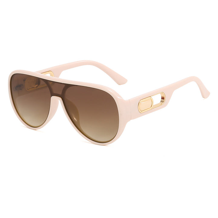 Ladies Elegant Oversize Sunglasses with Designer Details Bowlift