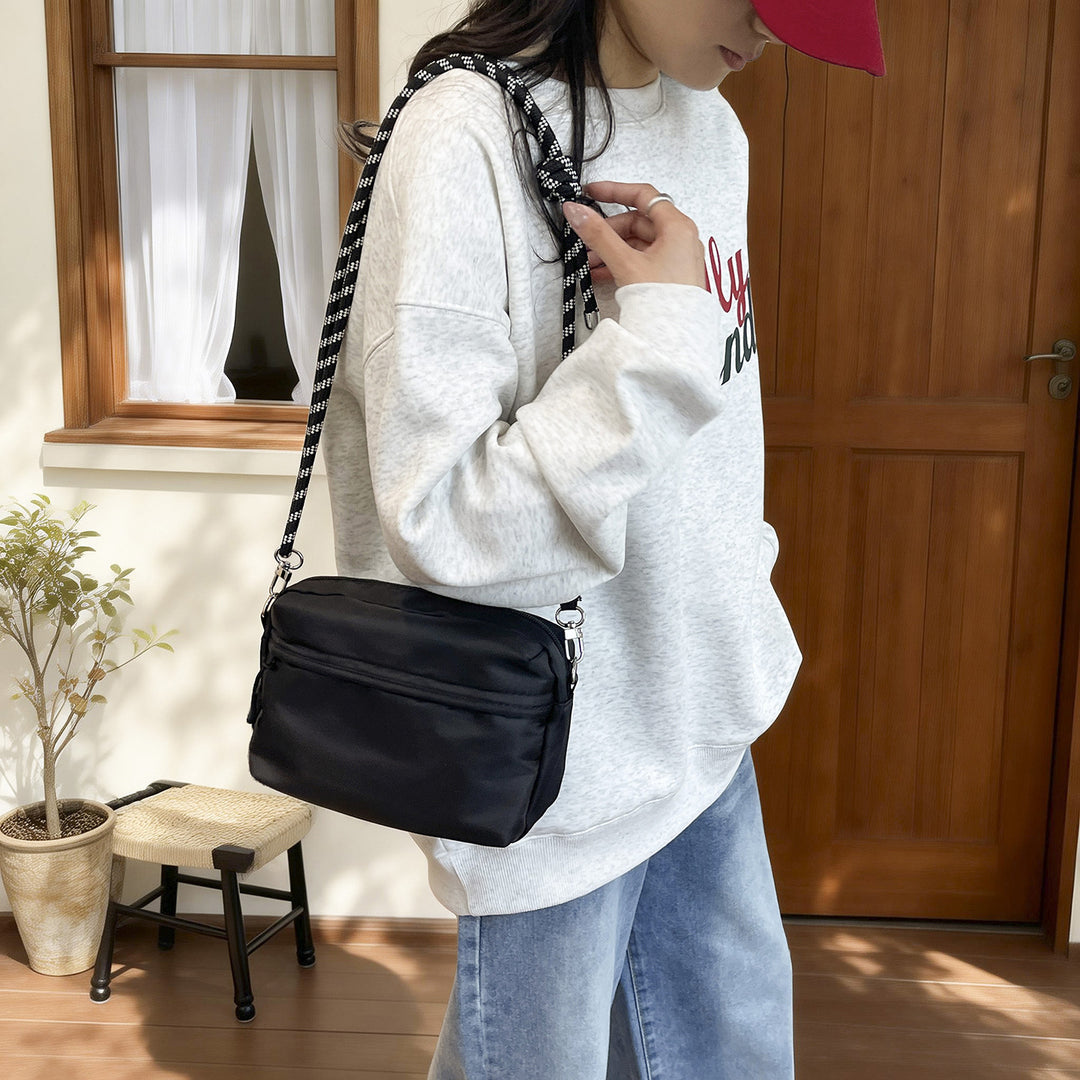 WoVersatile Mini Crossbody Pouch Bowlift