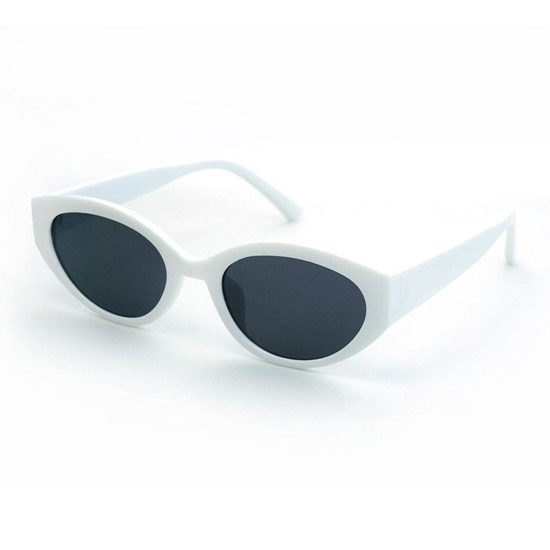 Women's fashionable cat-eye sunglasses with trendy frame and UV protection Bowlift