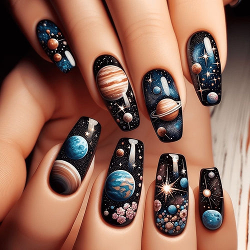 Artificial nails with galactic motifs Bowlift