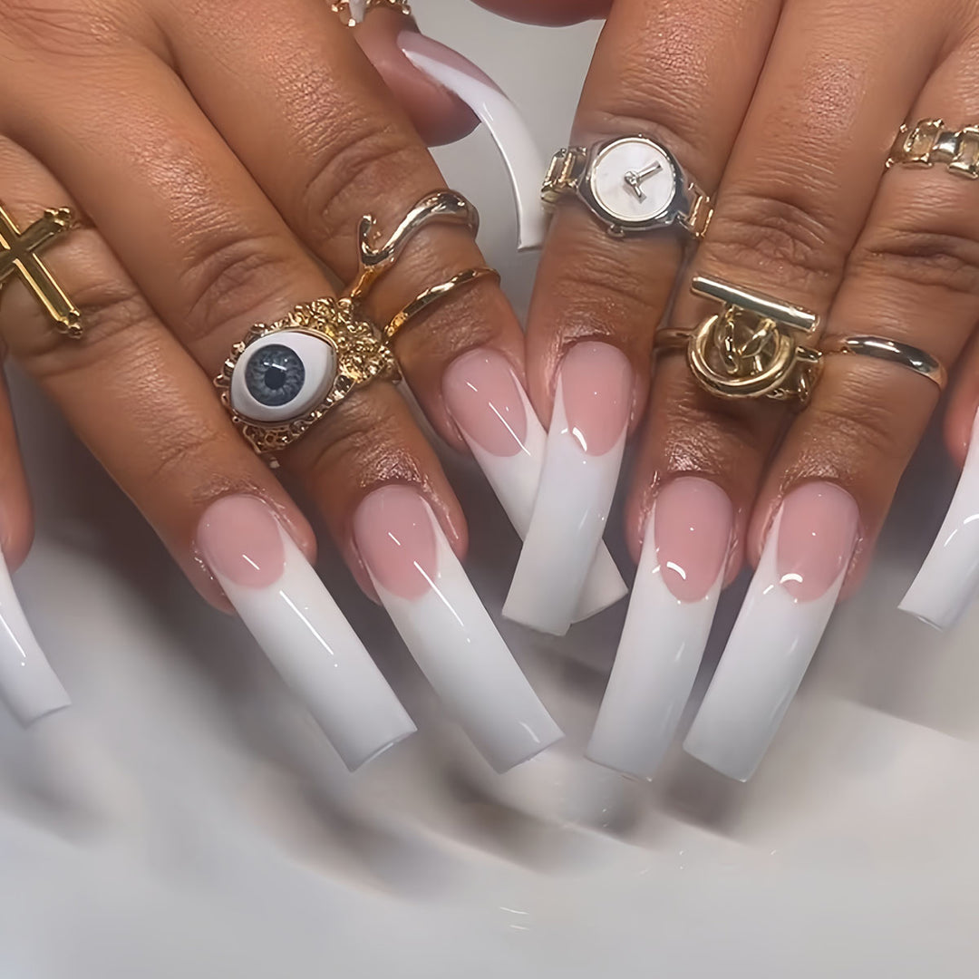 Premium French Tip Nail Extensions Bowlift
