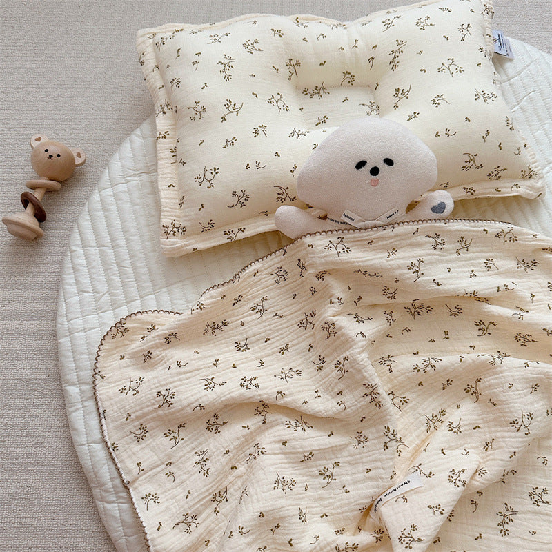 Unisex Muslin Blanket with delicate floral design and elegant ruffles Bowlift