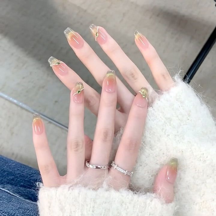 Ombre Press-On Nails with Glossy Finish Bowlift
