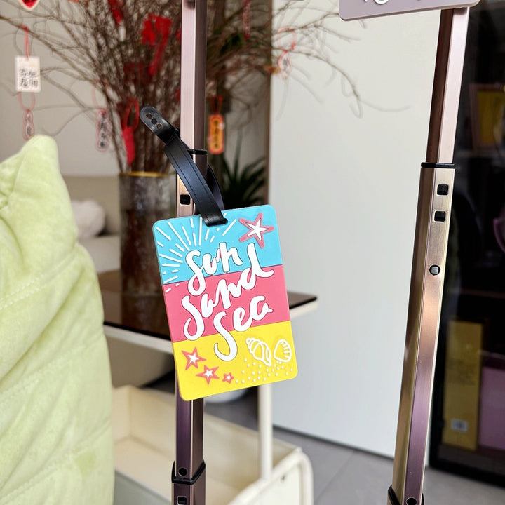 Shell-Shaped Luggage Tag Bowlift