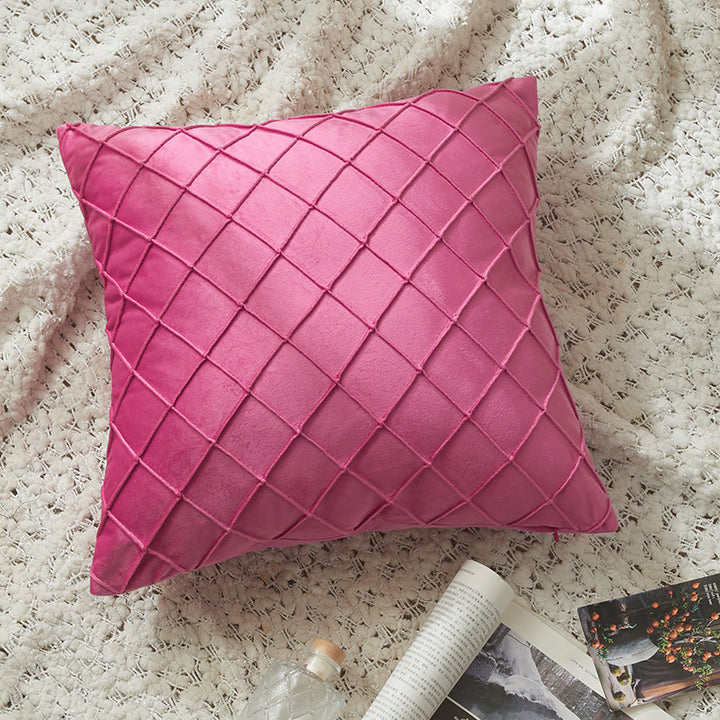 Textured Diamond Pattern Decorative Pillow