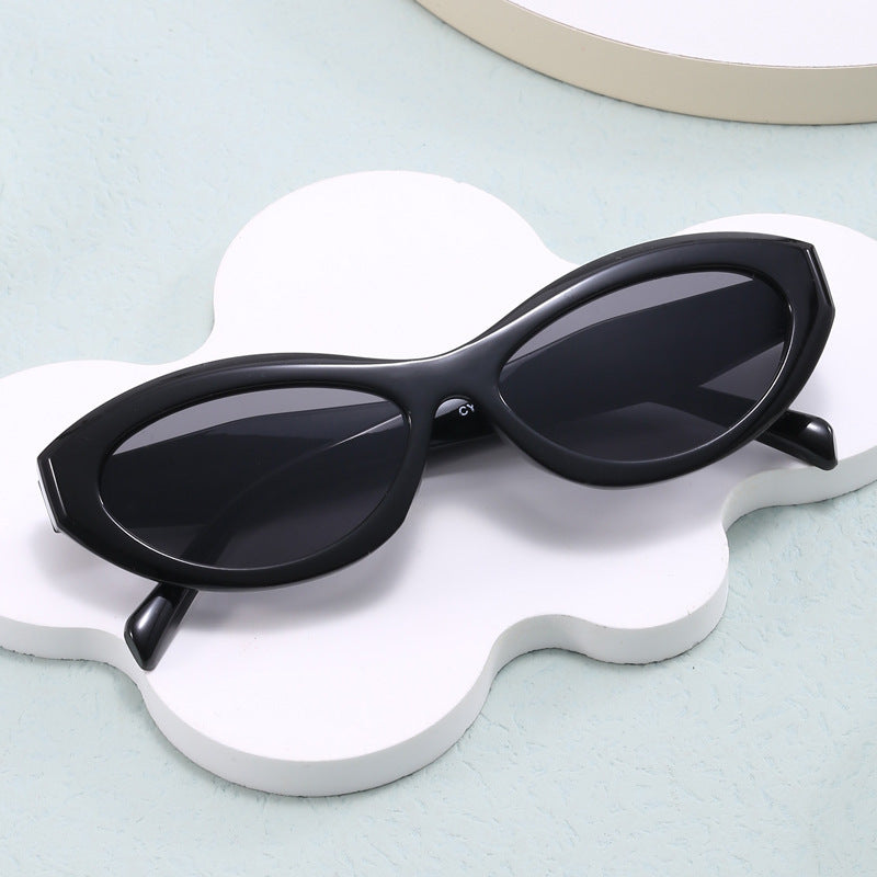 Women's fashionable Cat-Eye sunglasses with UV protection Bowlift