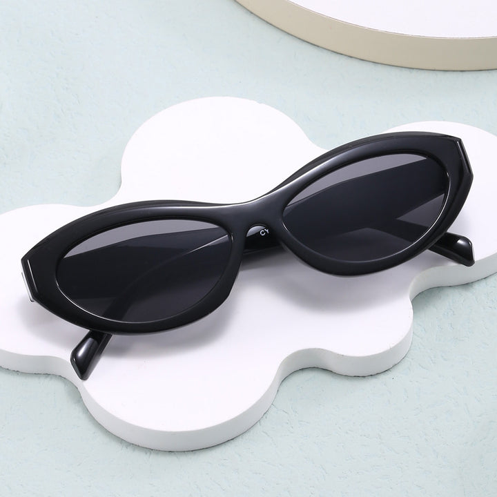 Women's fashionable Cat-Eye sunglasses with UV protection Bowlift