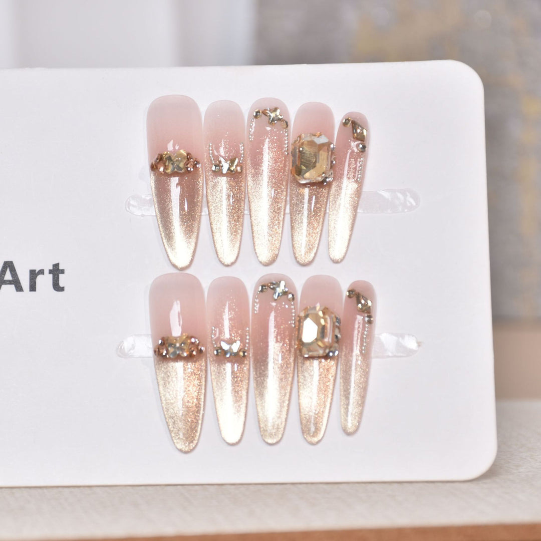 Glamorous Nail Art Design Bowlift