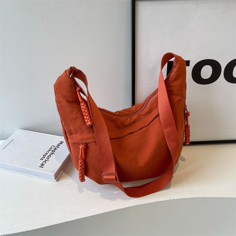 Fashionable shoulder bag Bowlift