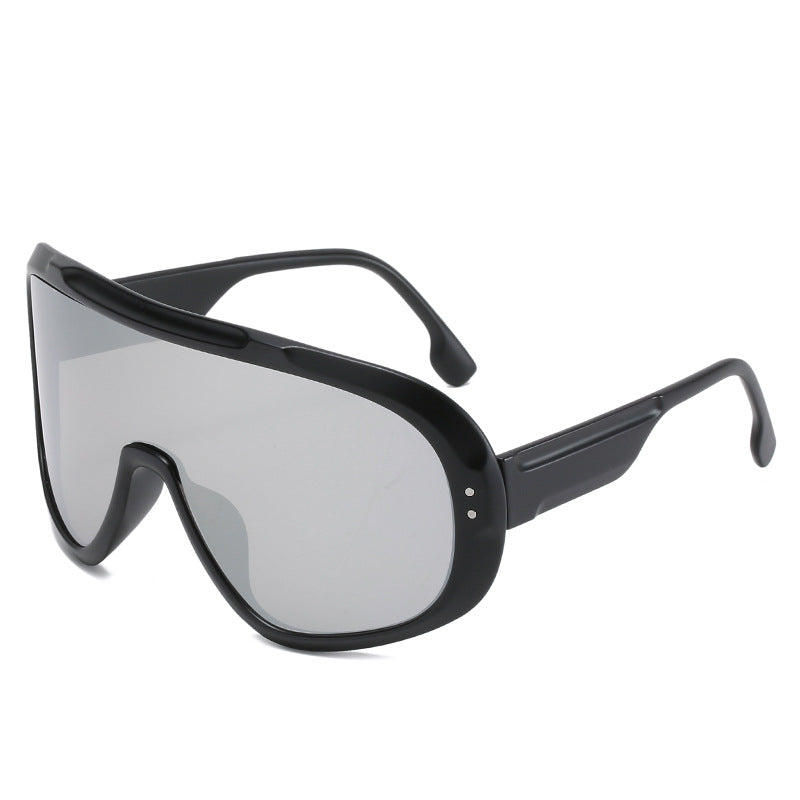 Ladies fashionable safety glasses in futuristic design Bowlift