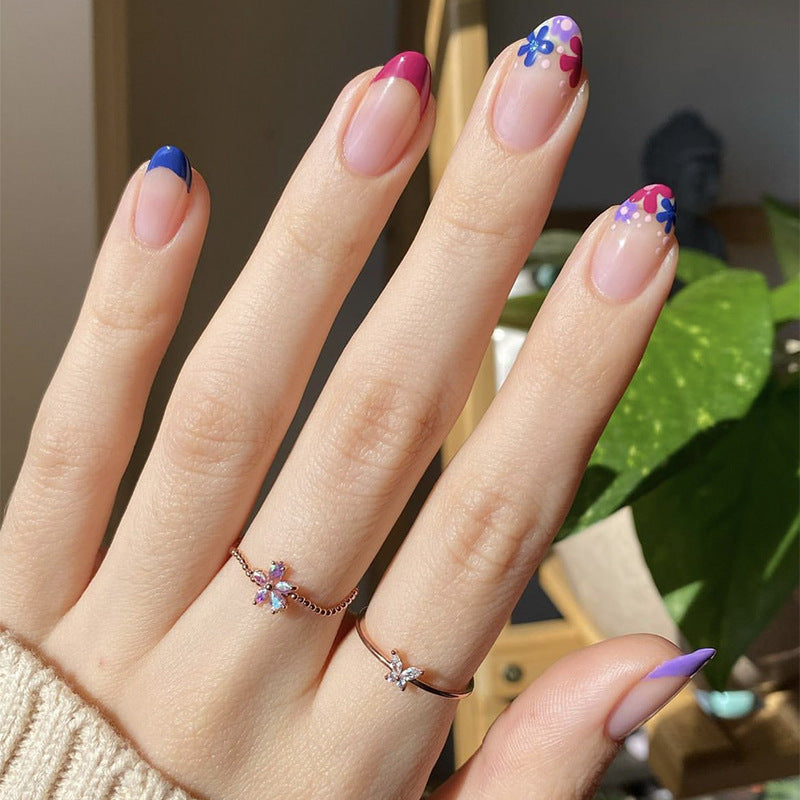 Floral Patterned Press-On Nail Set Bowlift