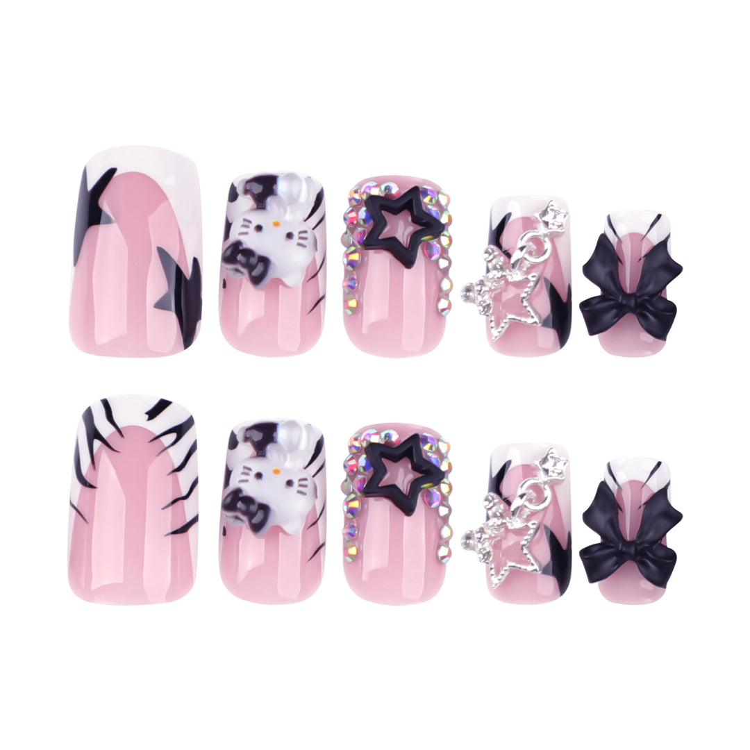 Artful nail extensions with trendy 3D applications Bowlift