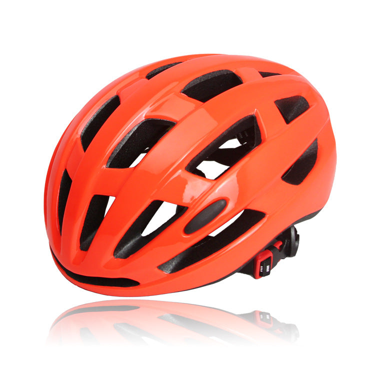Lightweight Aerodynamic Cycling Helmet Bowlift