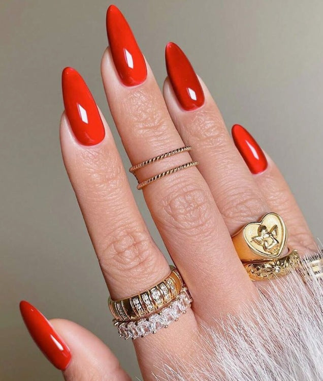 Elegant Nail Care Bowlift