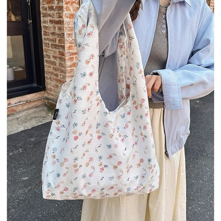 Floral Patterned Everyday Tote Bag Bowlift