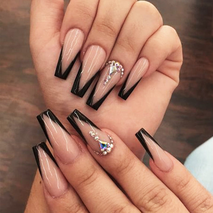 Artificial nail set with elegant tip accents Bowlift