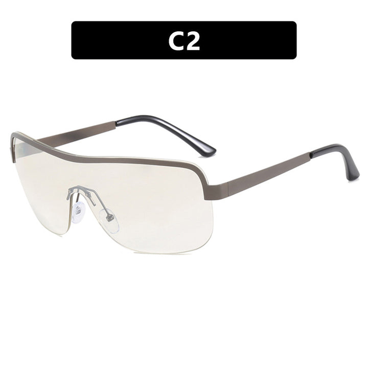 Women's sporty sunglasses in futuristic design with large field of view Bowlift