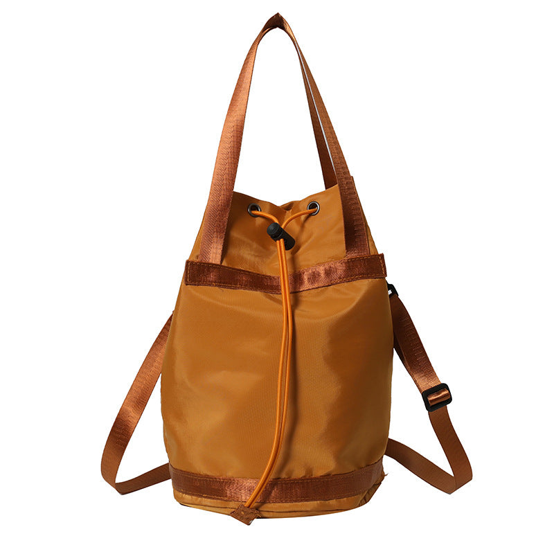Comfortable sports bag with removable shoulder strap Bowlift