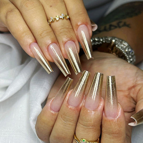 Artificial nails with elegant ombre effect Bowlift