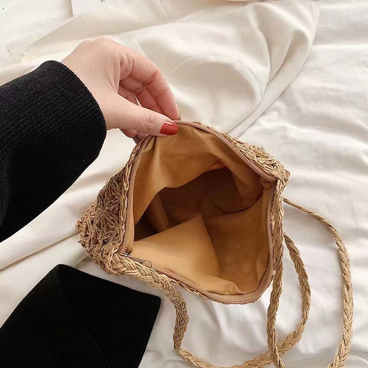 Crocheted Shoulder Bag Made of Natural Material Bowlift