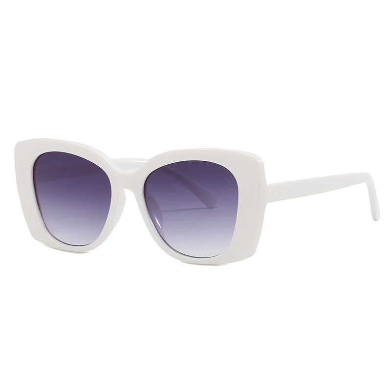 Women's oversized sunglasses with elegant design Bowlift