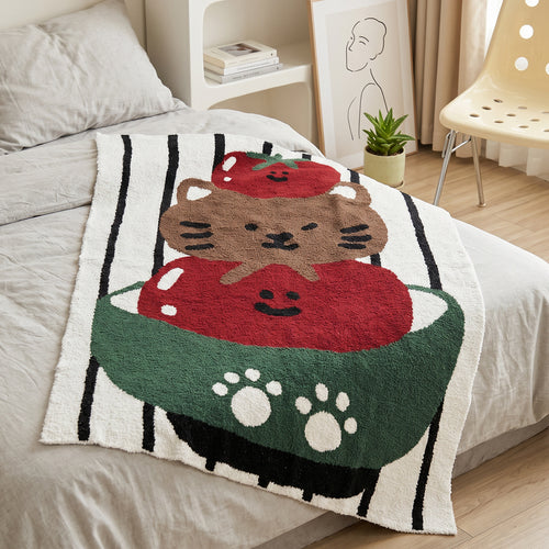Cartoon Cat-Themed Cozy Throw Blanket