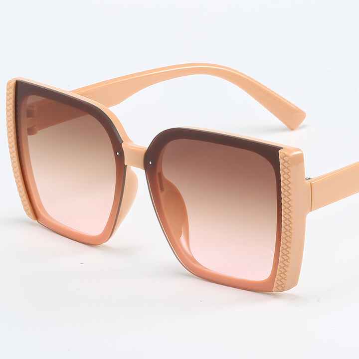 Women oversized designer sunglasses in modern woven design Bowlift