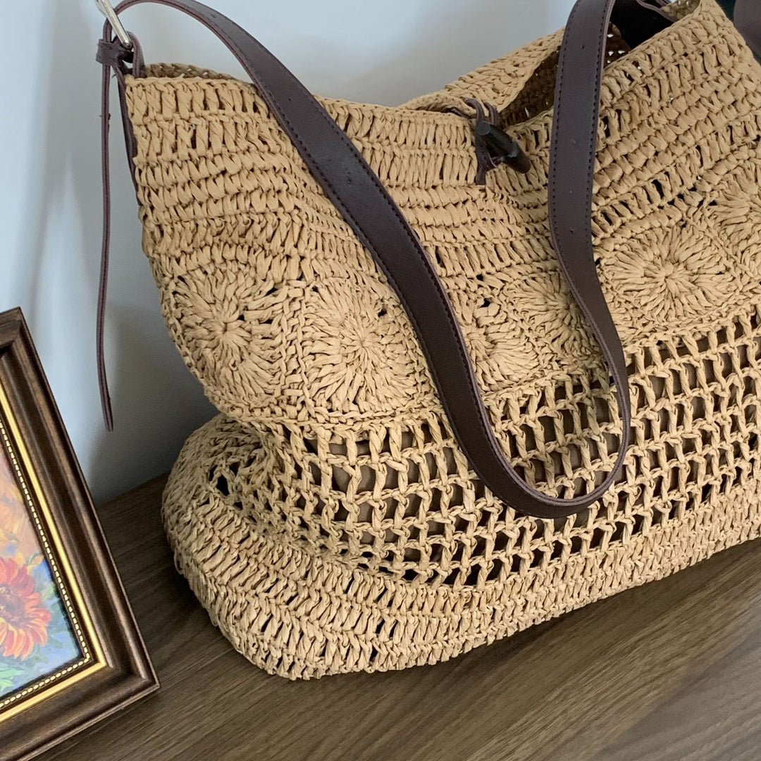 Braided handbag with sturdy leather straps Bowlift