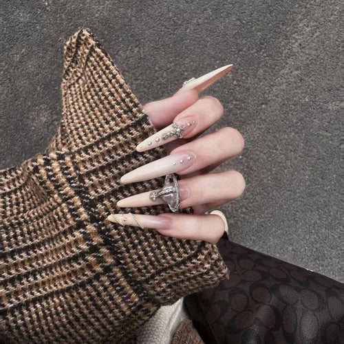 Premium 3D Nail Art Extensions Bowlift