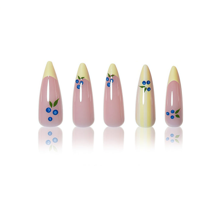 Artistic Floral Design Press-On Nails Bowlift