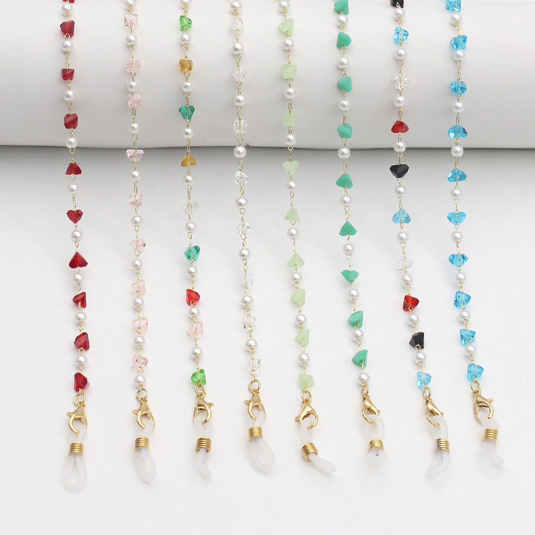 Stylish Pearl and Crystal Eyewear Chain Bowlift