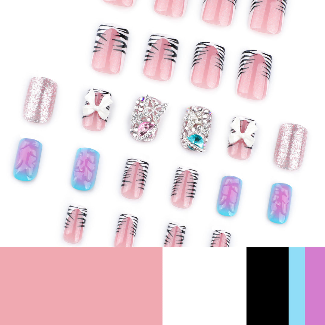 Artistic Nail Art with Glitter and 3D Details Bowlift