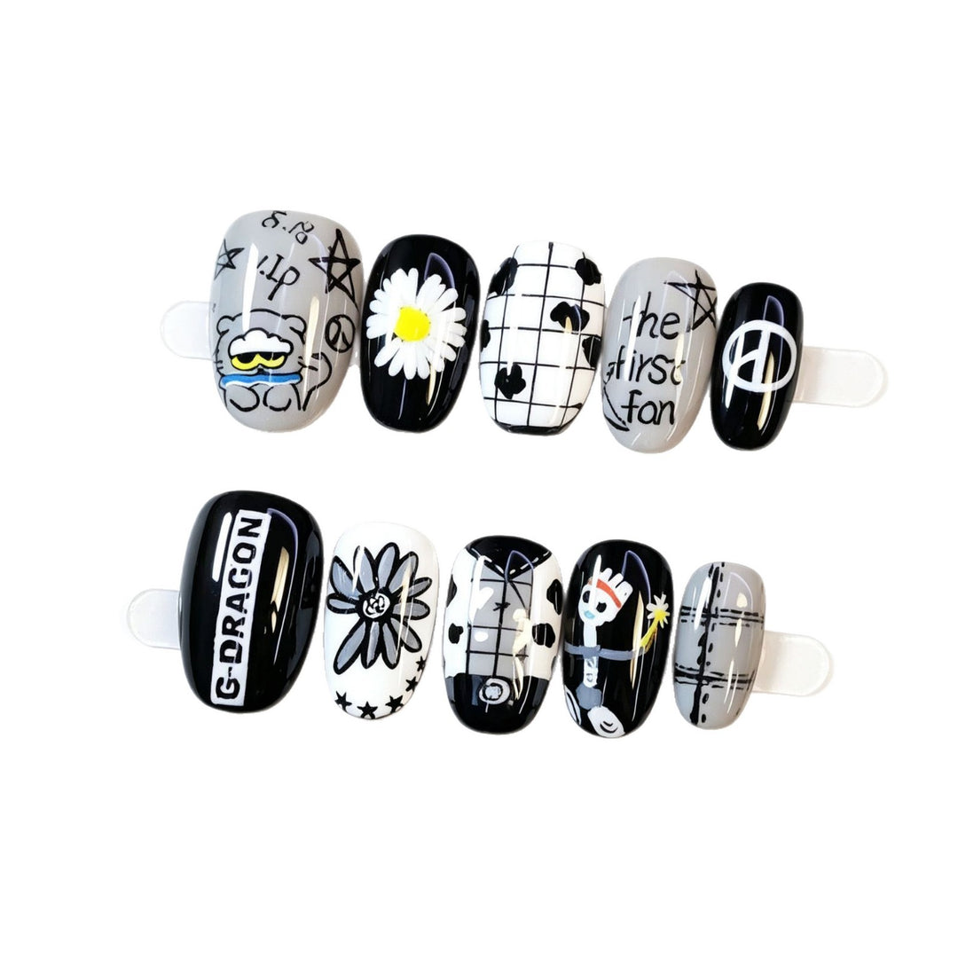 Artistic Press-On Nail Set Bowlift