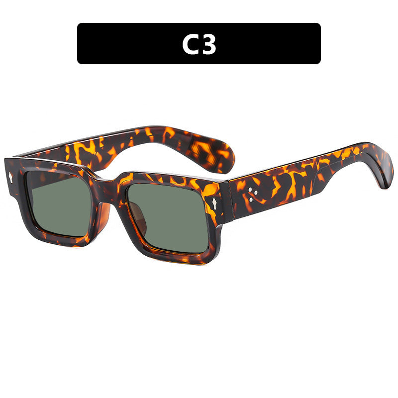 Women's fashionable square sunglasses in striking tortoiseshell design Bowlift