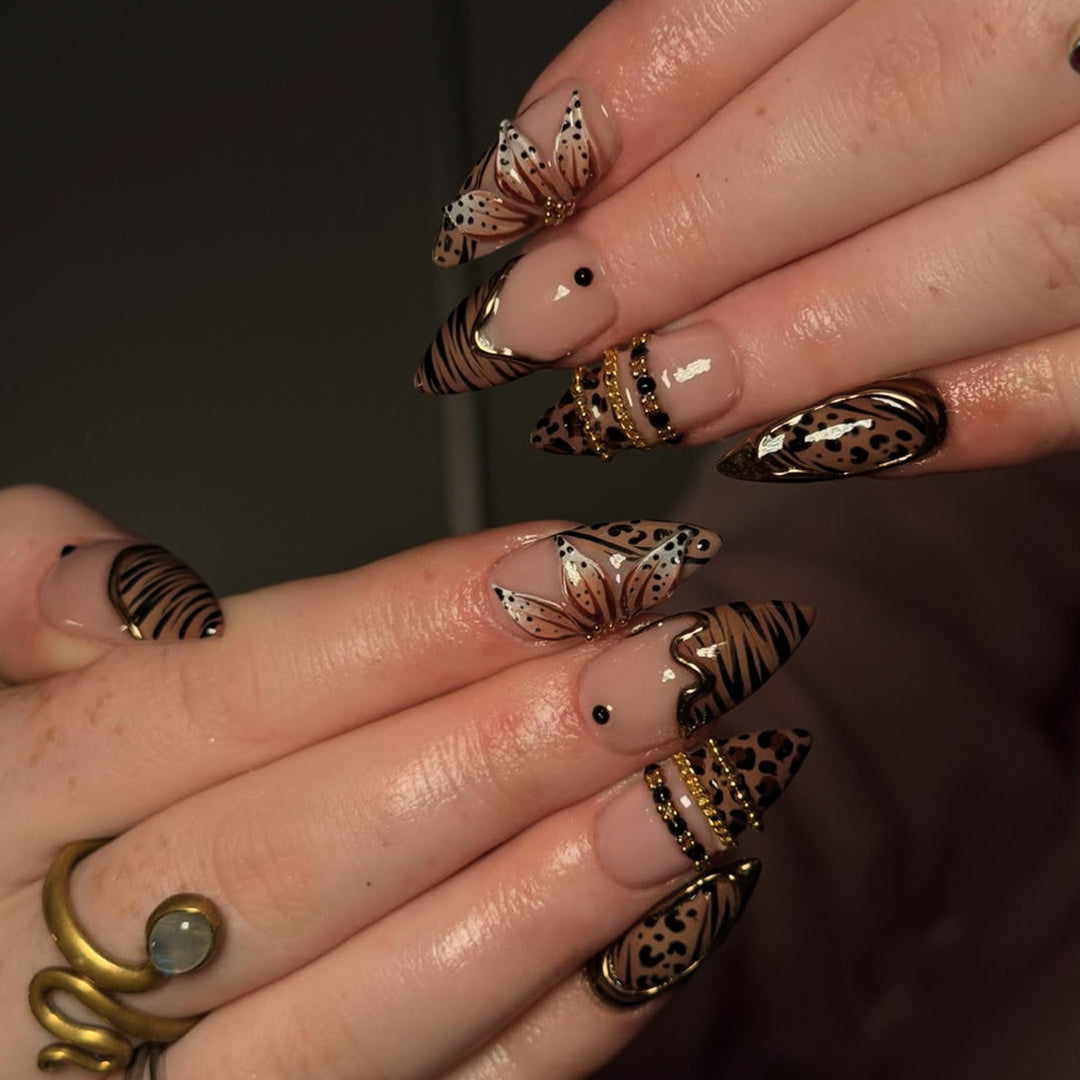 Decorative 3D Stiletto Nail Art Extensions Bowlift